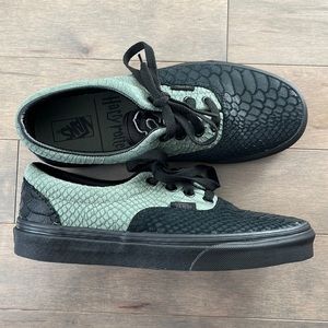 New in Box VANS x Harry Potter ERA Slythern (Sz 6M/7.5W/38EUR/24CM)